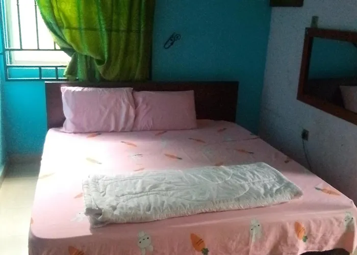 Blue Zephyr Hotel & Suites