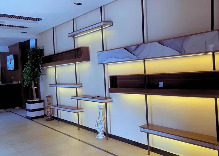 Emirates Star Hotel & Suites