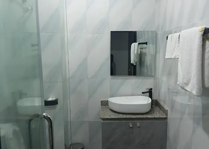 Emirates Star Hotel & Suites
